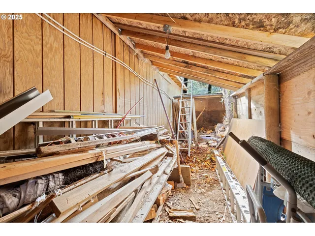 $248,000 | 1436 South Fun River Place, Lincoln City, OR 97367