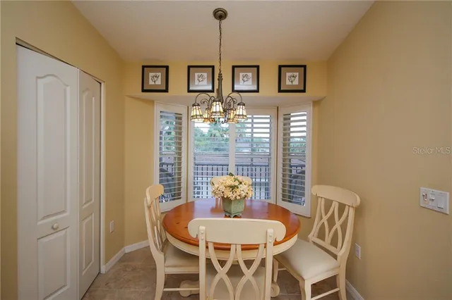 $4,140 | 5330 Hyland Hills Avenue, Unit 2321, Sarasota, FL 34241