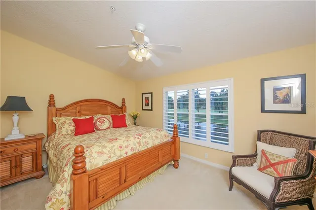 $4,140 | 5330 Hyland Hills Avenue, Unit 2321, Sarasota, FL 34241