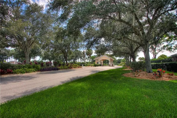 $4,140 | 5330 Hyland Hills Avenue, Unit 2321, Sarasota, FL 34241