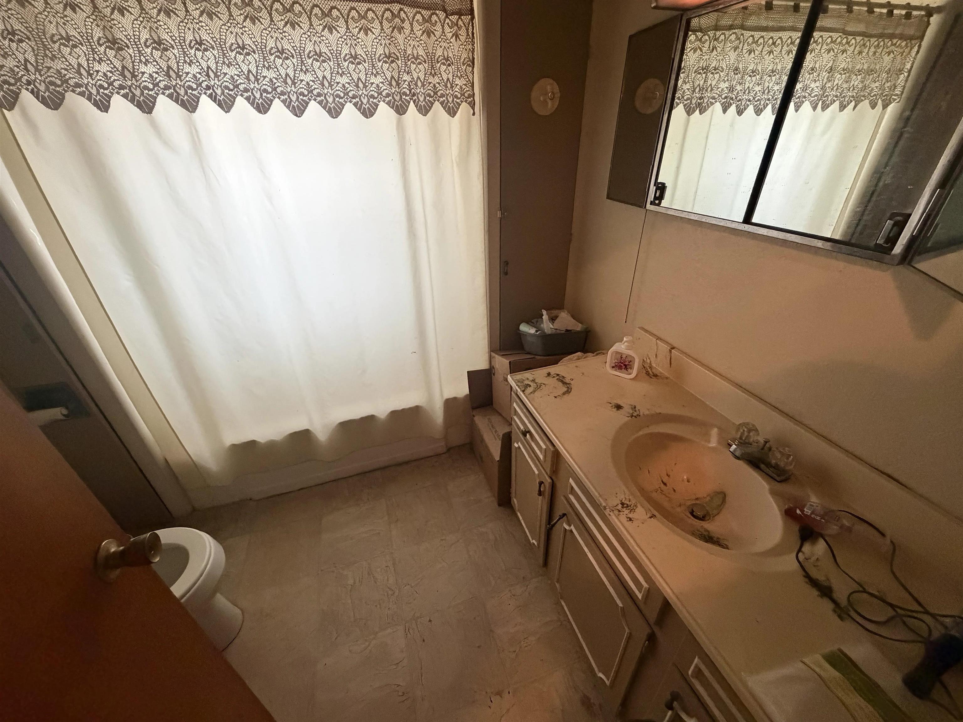 1217 Waco Road Huntington, WV 25701 - Photo 6 of 10 Gallery Image 6