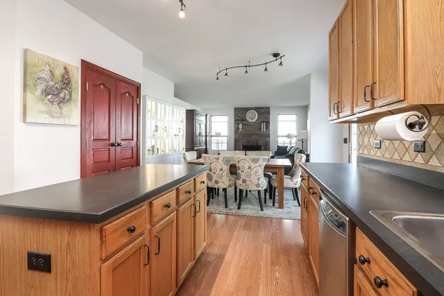 $475,000 | 406 Palmer Drive, Bolingbrook, IL 60490