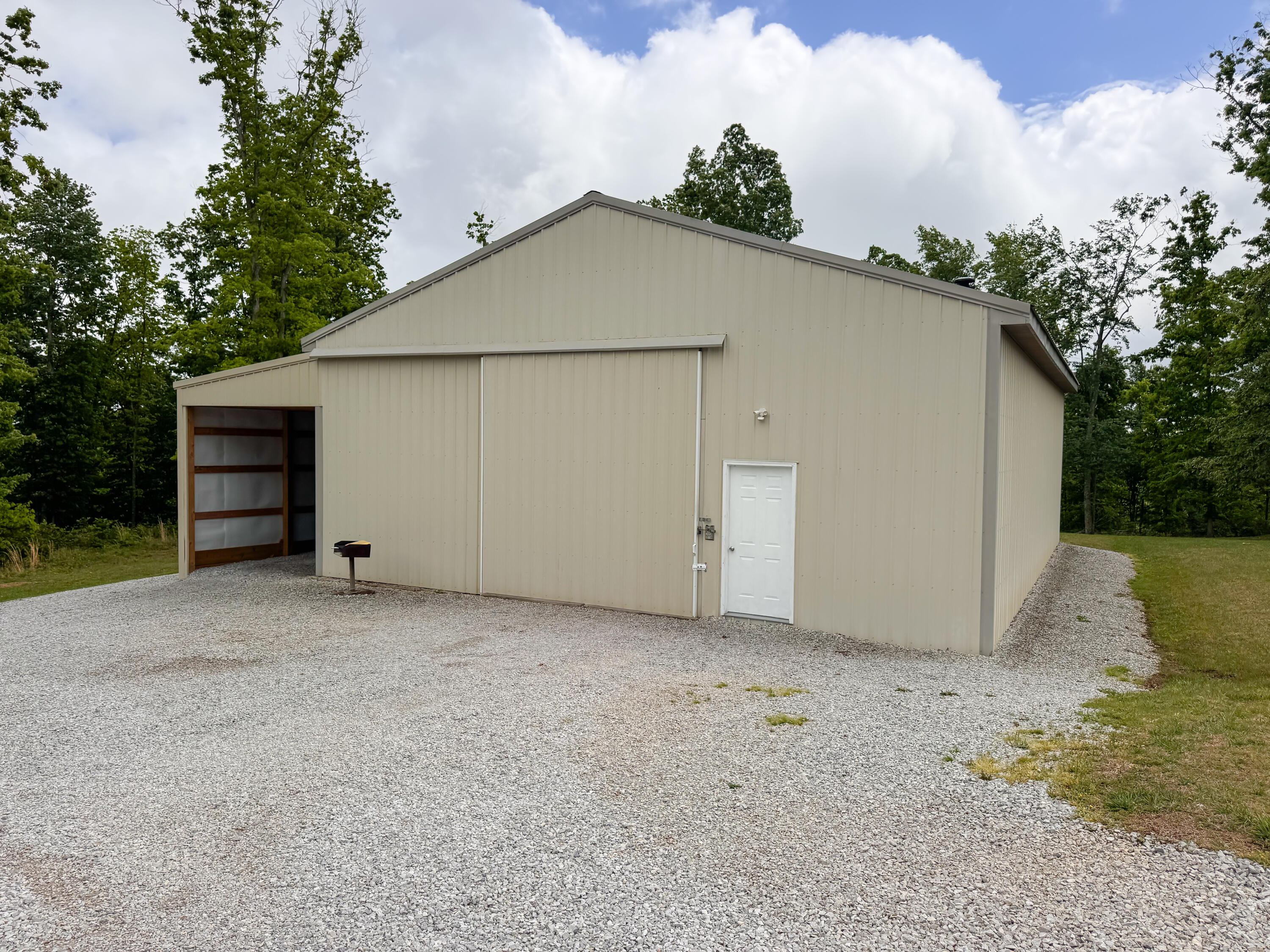 500 Pole Ridge Road Somerset, KY 42501 - Photo 8 of 120 IMG_0836