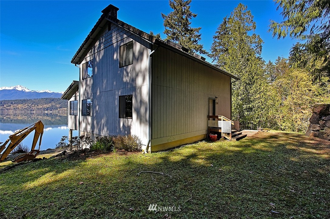 821 Northeast Capstan Rock Road Tahuya, WA 98588 - Photo 5 of 24 Gallery Image 5