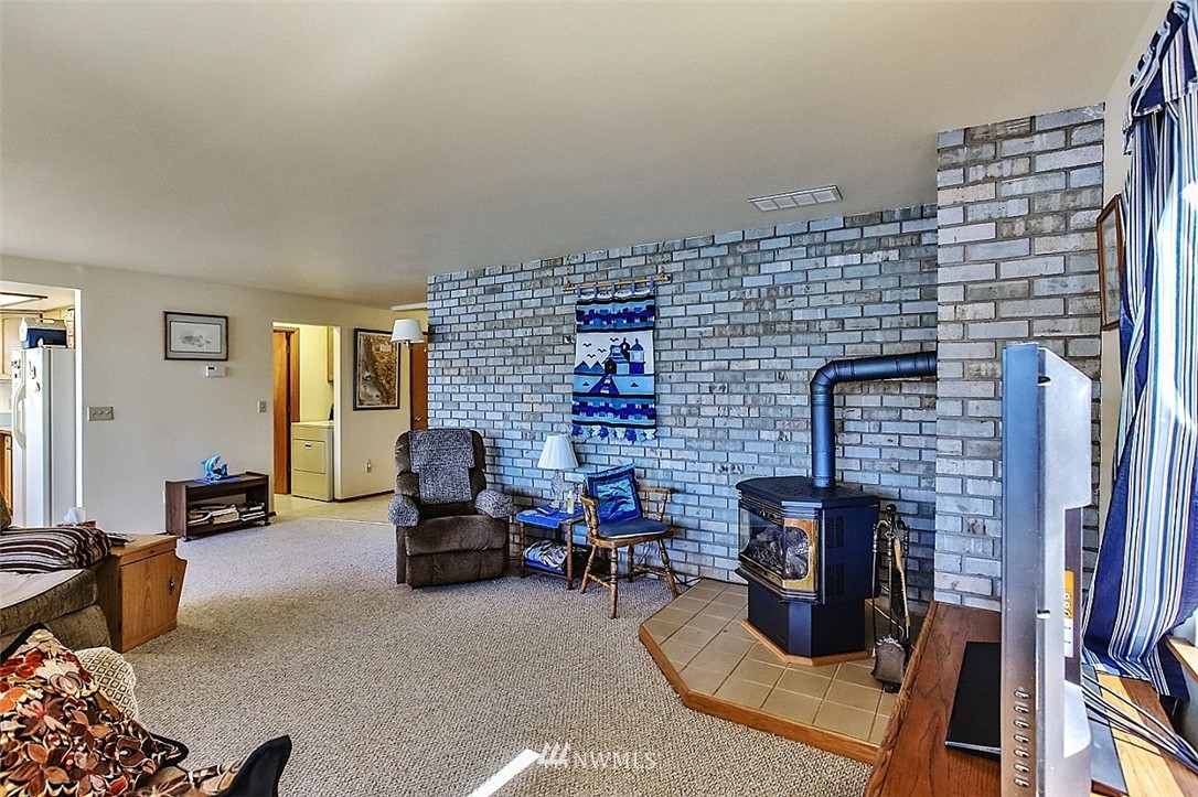 821 Northeast Capstan Rock Road Tahuya, WA 98588 - Photo 10 of 24 Gallery Image 10