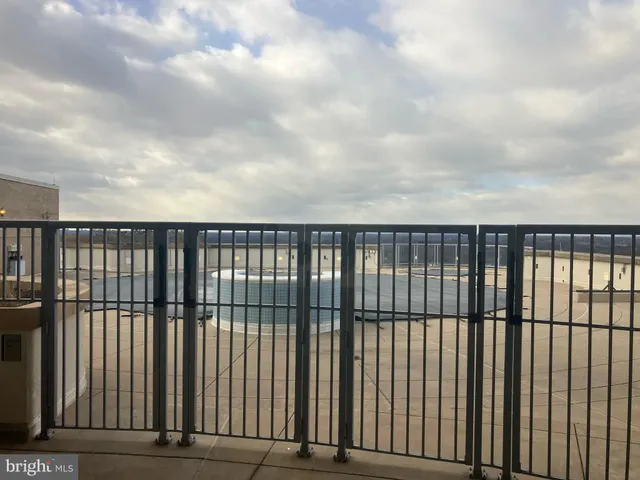 a view of parking area