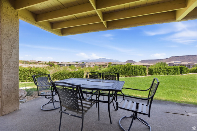 860 South Village Road, Unit R2 St. George, UT 84770 - Photo 17 of 33
