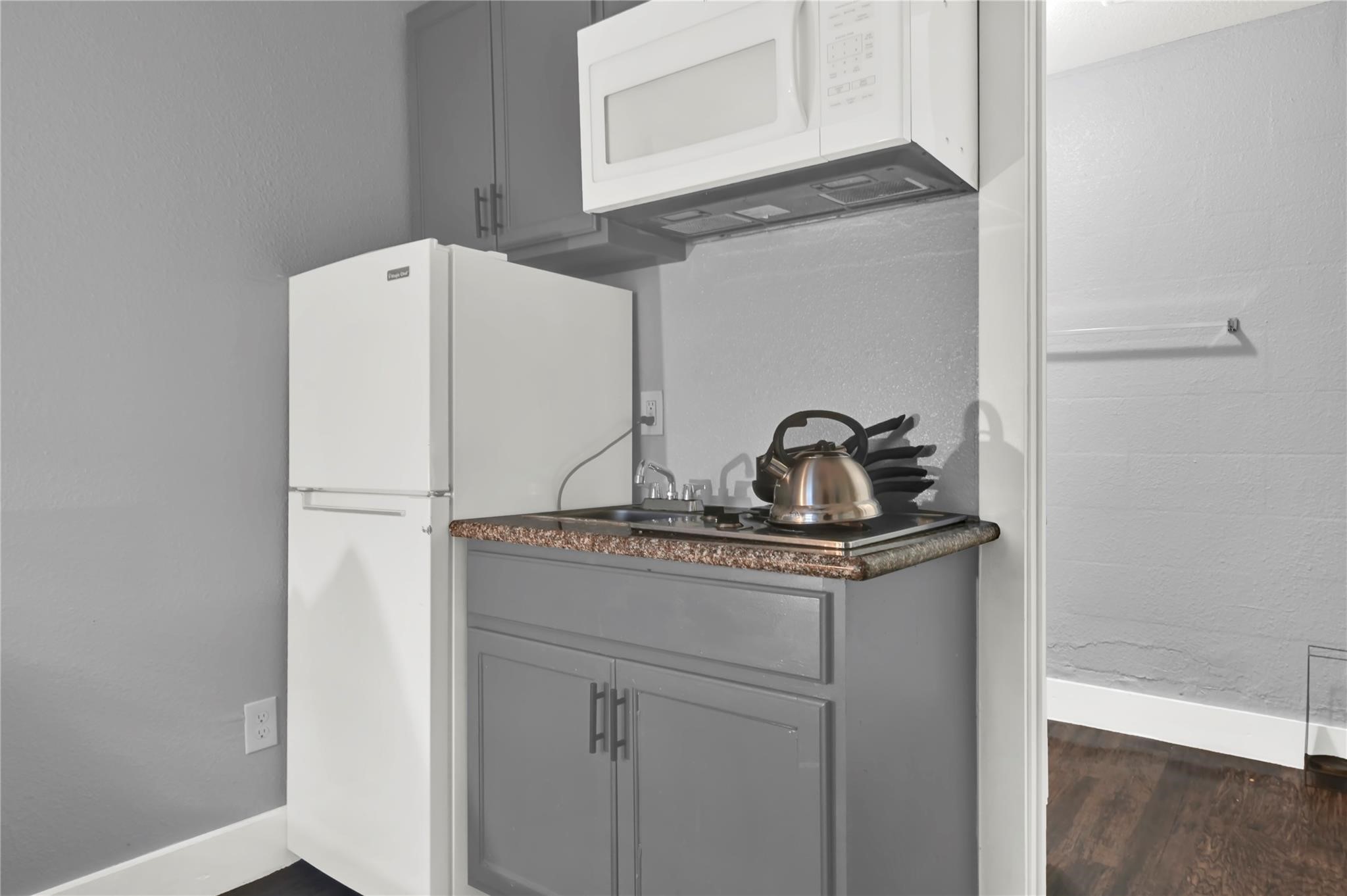 3714 Dabney Street, Unit 4 Houston, TX 77026 - Photo 9 of 10