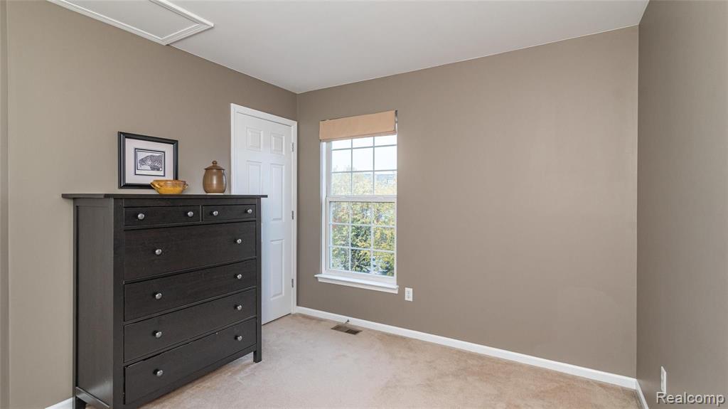 44745 Ellery Lane Novi, MI 48377 - Photo 17 of 24