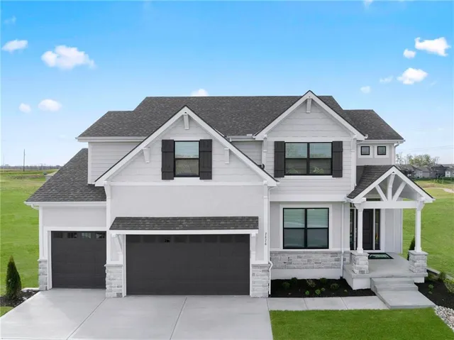 $682,175 | 1516 Northwest 106th Street, Kansas City, MO 64155