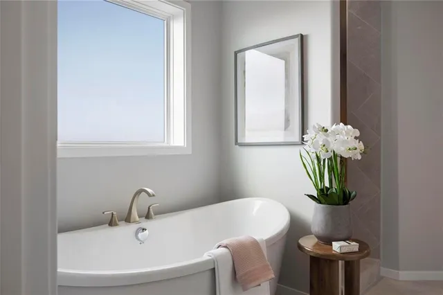 $682,175 | 1516 Northwest 106th Street, Kansas City, MO 64155