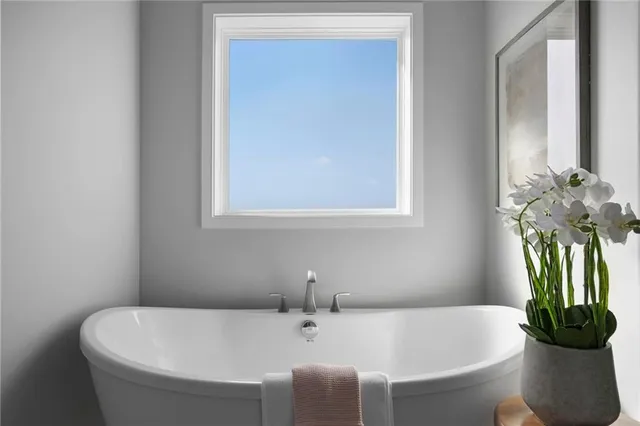 $682,175 | 1516 Northwest 106th Street, Kansas City, MO 64155