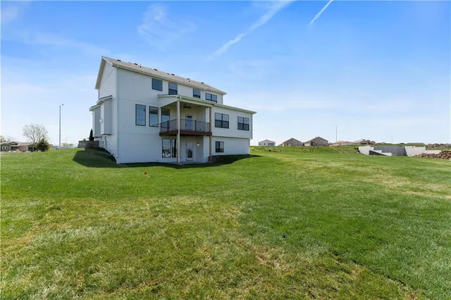 $682,175 | 1516 Northwest 106th Street, Kansas City, MO 64155