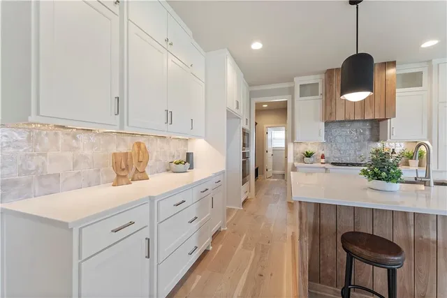 $682,175 | 1516 Northwest 106th Street, Kansas City, MO 64155