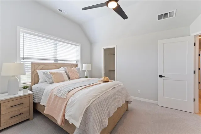 $682,175 | 1516 Northwest 106th Street, Kansas City, MO 64155