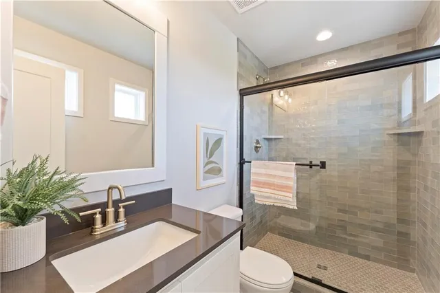 $682,175 | 1516 Northwest 106th Street, Kansas City, MO 64155