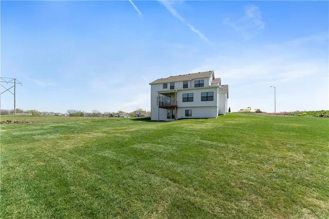 $682,175 | 1516 Northwest 106th Street, Kansas City, MO 64155