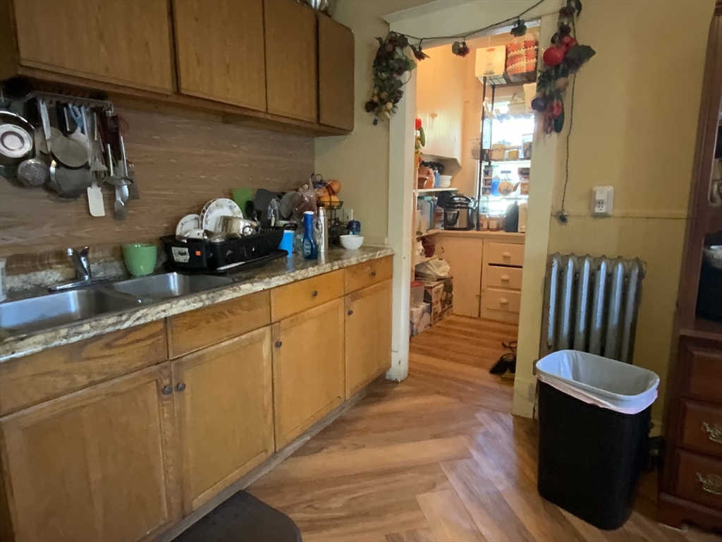 907-909 Liberty Street Springfield, MA 01104 - Photo 15 of 30