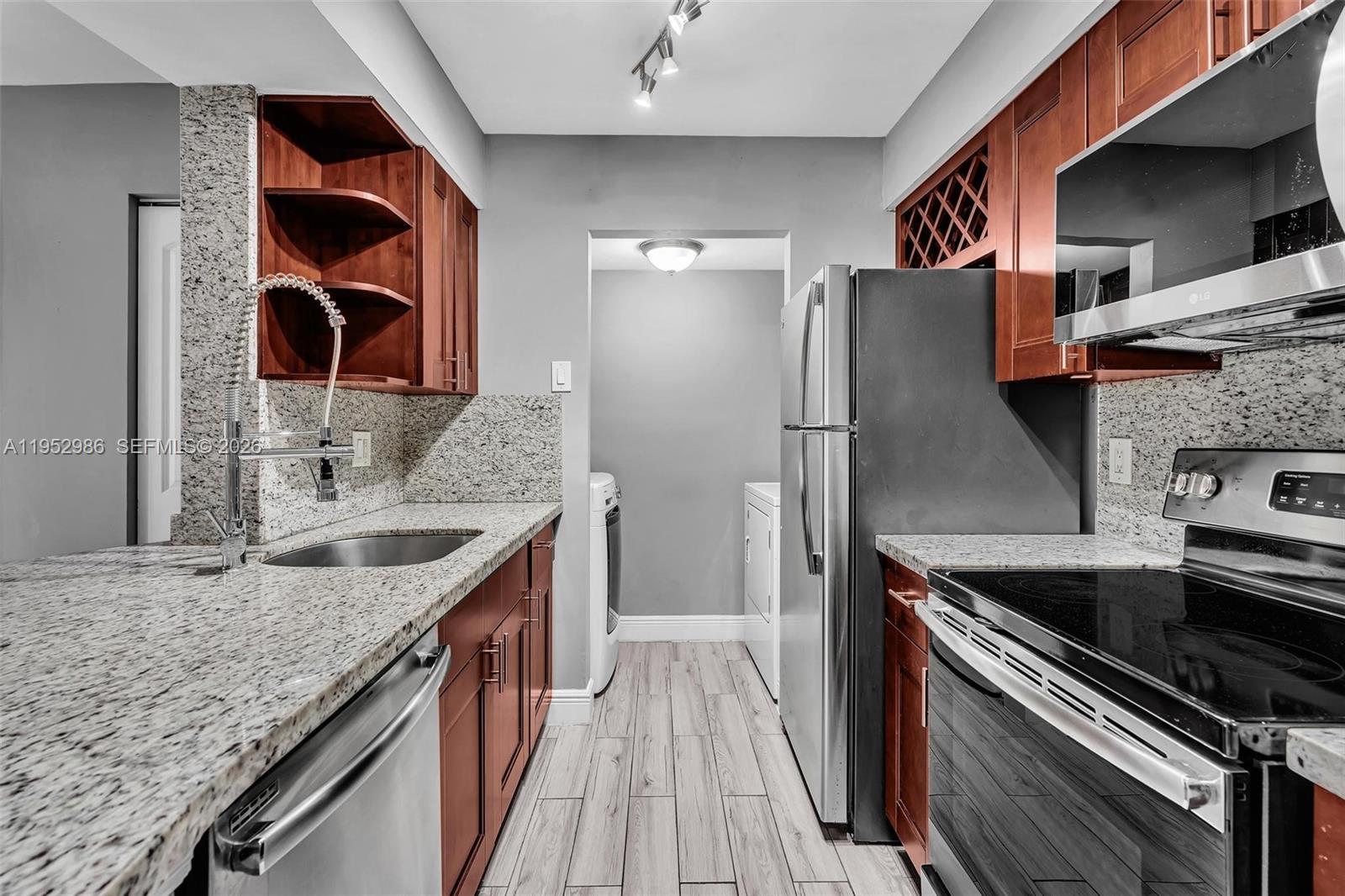 1263 Southwest 46th Avenue, Unit 2103 Pompano Beach, FL 33069 - Photo 4 of 34