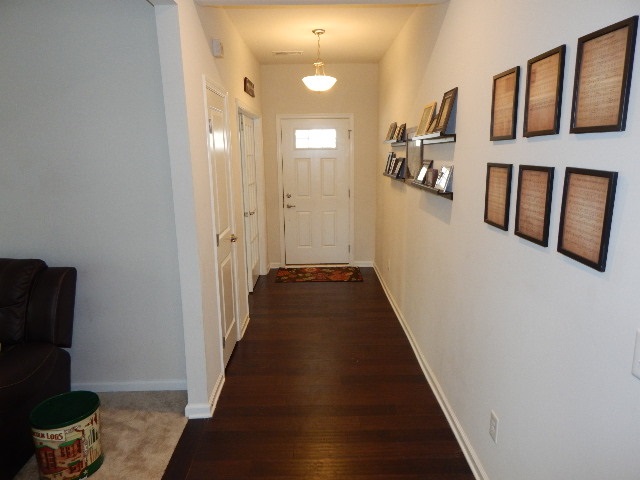 365 Bucklebury Road Greer, SC 29651 - Photo 5 of 36 Gallery Image 5