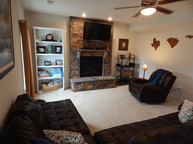 365 Bucklebury Road Greer, SC 29651 - Photo 8 of 36 Gallery Image 8