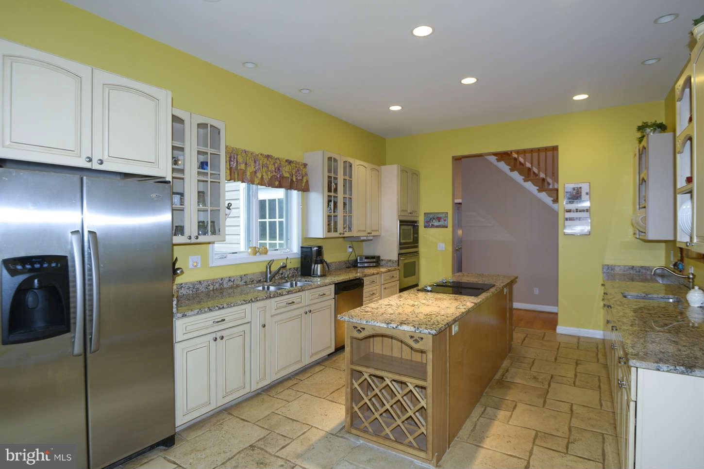 6761 Runkles Road Mount Airy, MD 21771 - Photo 10 of 30 Interior General