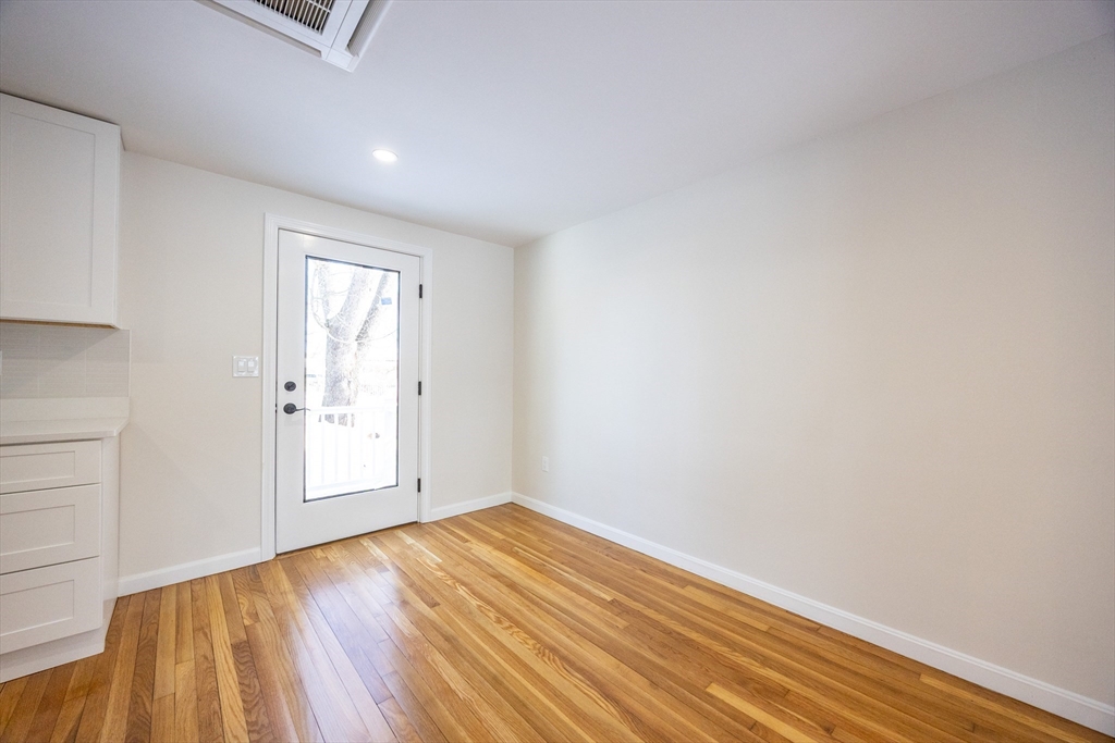 14 Bradford Road Hamilton, MA 01982 - Photo 21 of 42