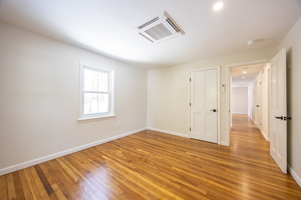 14 Bradford Road Hamilton, MA 01982 - Photo 31 of 42