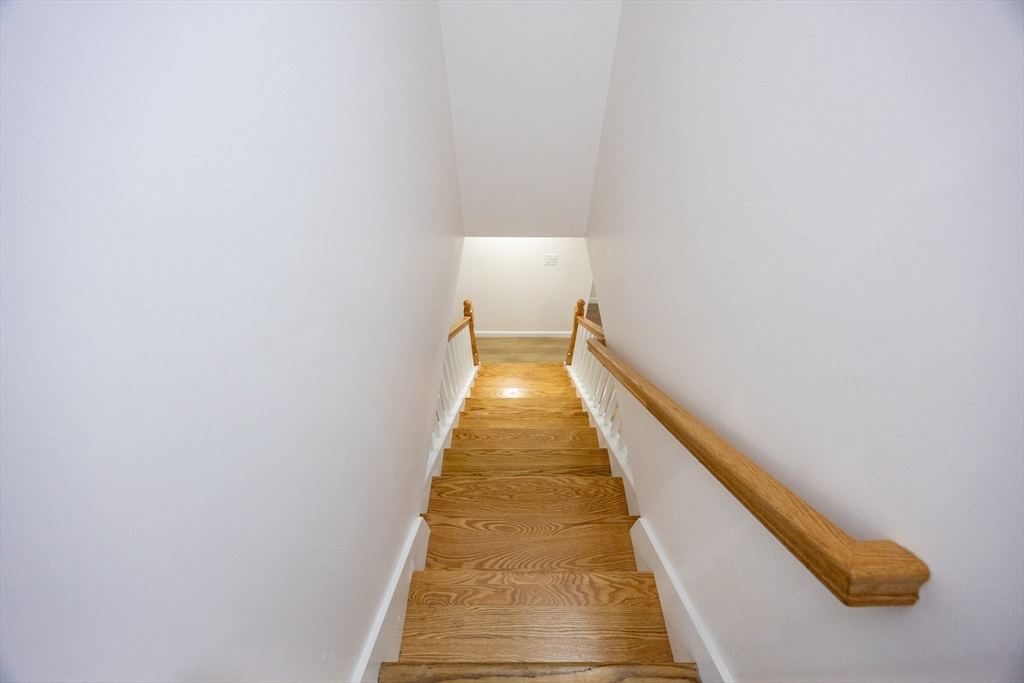 14 Bradford Road Hamilton, MA 01982 - Photo 34 of 42