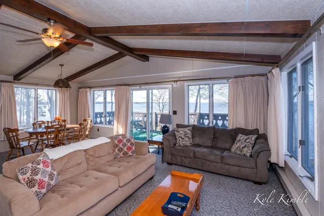 $1,300,000 | 104 West Houghton Lake Drive, Prudenville, MI 48651