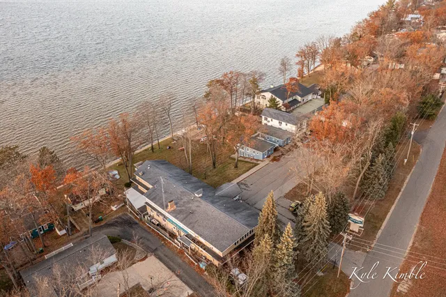 $1,300,000 | 104 West Houghton Lake Drive, Prudenville, MI 48651