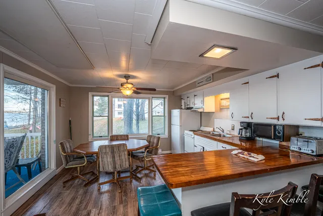 $1,300,000 | 104 West Houghton Lake Drive, Prudenville, MI 48651