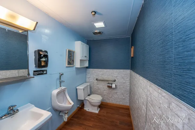 $1,300,000 | 104 West Houghton Lake Drive, Prudenville, MI 48651