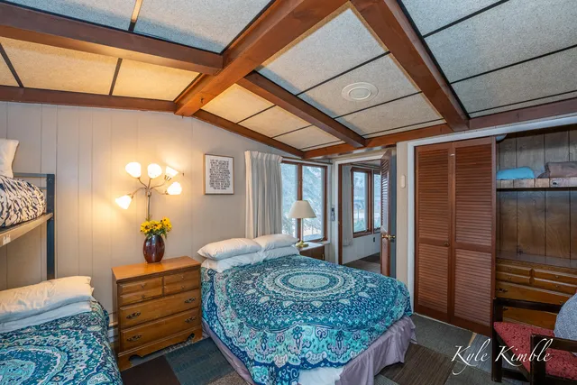 $1,300,000 | 104 West Houghton Lake Drive, Prudenville, MI 48651