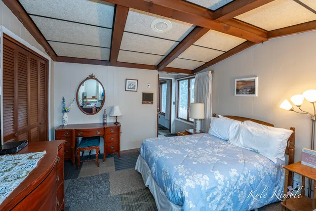 $1,300,000 | 104 West Houghton Lake Drive, Prudenville, MI 48651