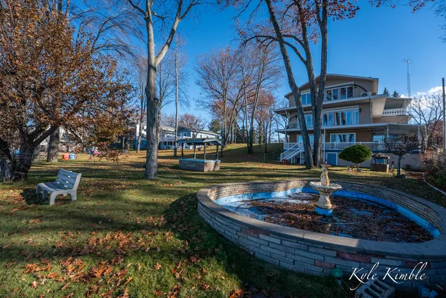 $1,300,000 | 104 West Houghton Lake Drive, Prudenville, MI 48651