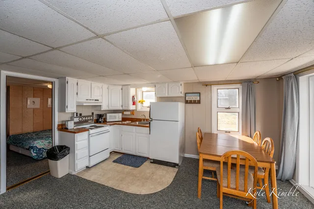 $1,300,000 | 104 West Houghton Lake Drive, Prudenville, MI 48651