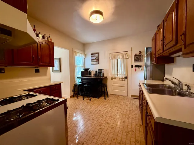 $164,900 | 102 Stitt Street, Wabash, IN 46992