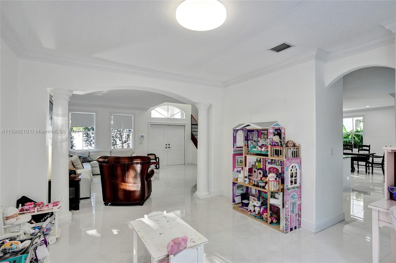 1781 Southwest 151 Road Miami, FL 33185 - Photo 12 of 72 Gallery Image 12