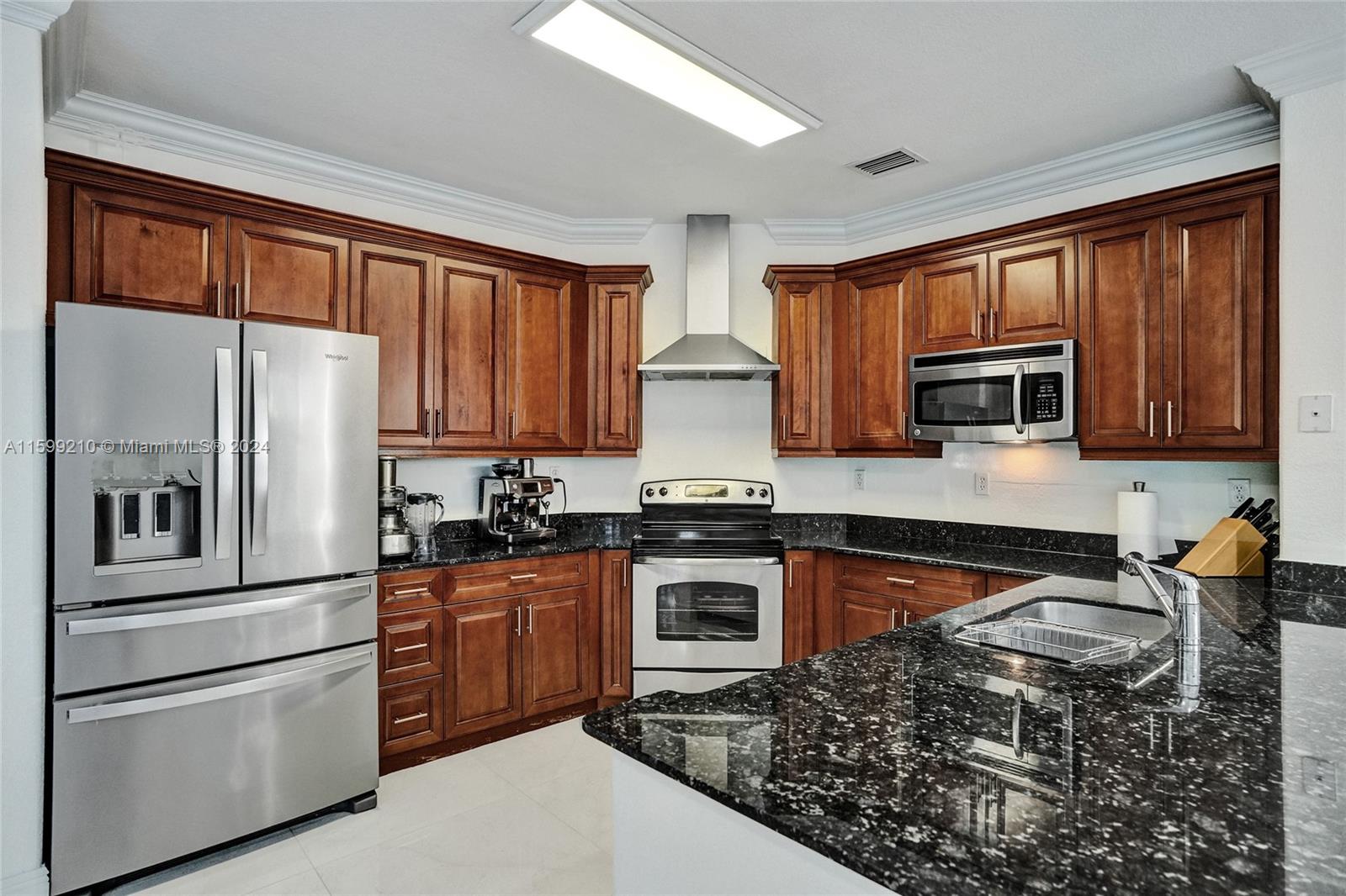 1781 Southwest 151 Road Miami, FL 33185 - Photo 17 of 72 Gallery Image 17
