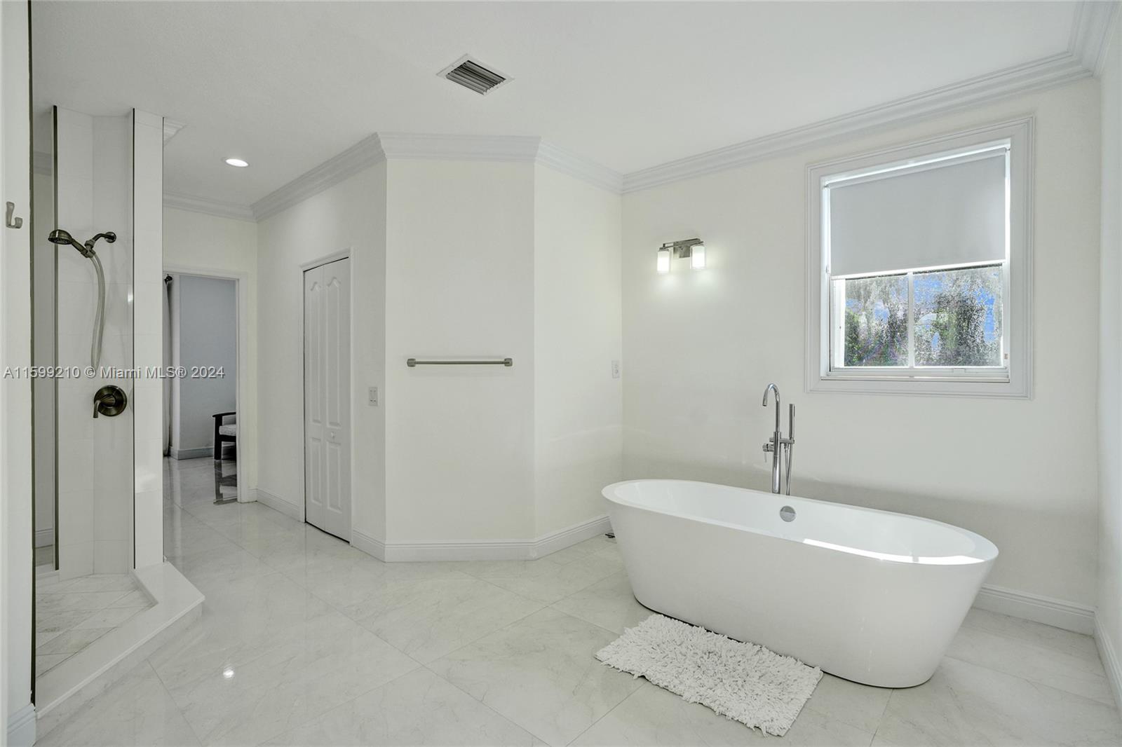 1781 Southwest 151 Road Miami, FL 33185 - Photo 39 of 72 Gallery Image 39
