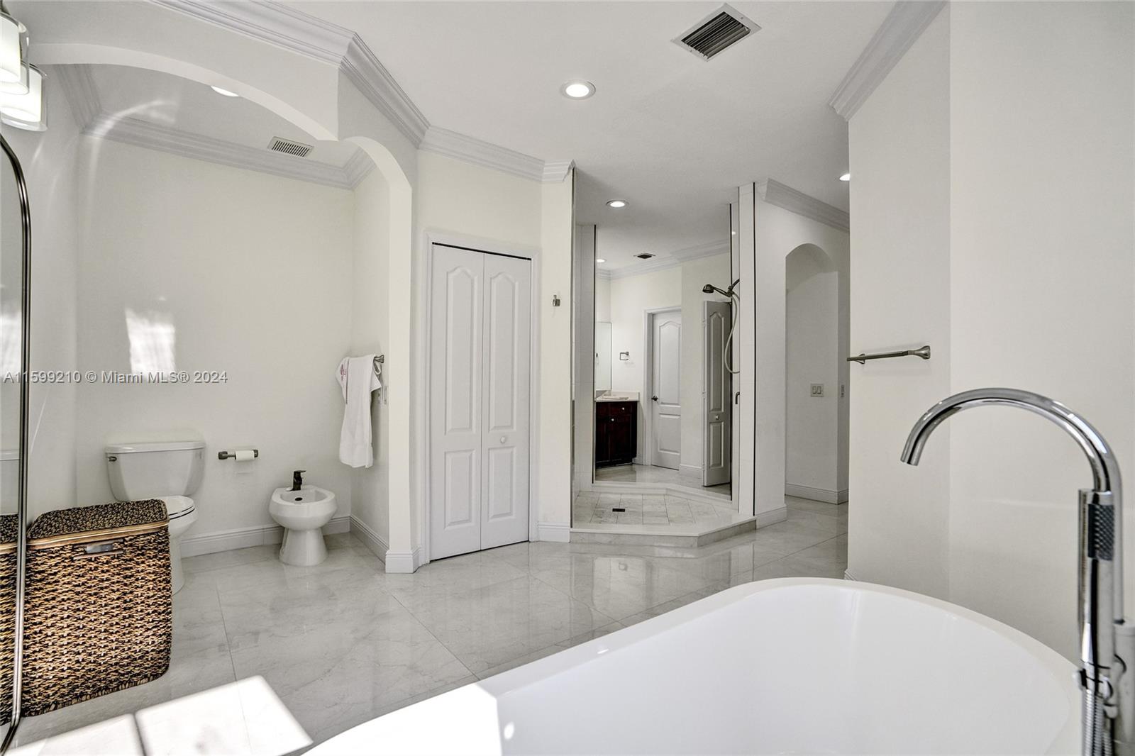 1781 Southwest 151 Road Miami, FL 33185 - Photo 40 of 72 Gallery Image 40