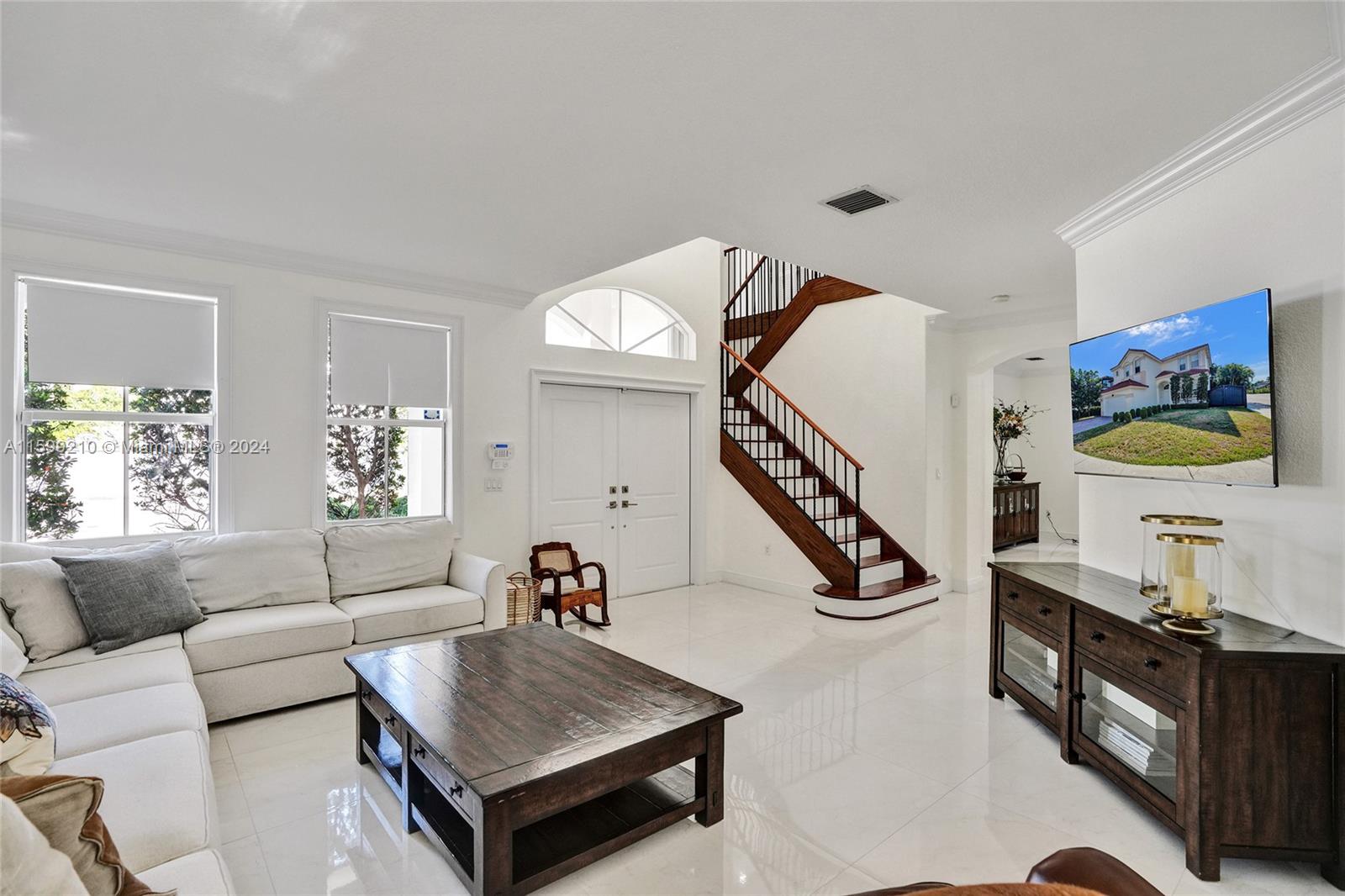 1781 Southwest 151 Road Miami, FL 33185 - Photo 9 of 72 Gallery Image 9