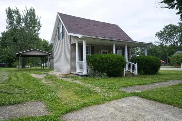 $84,900 | 250 West Franklin Street, Lyons, IN 47443