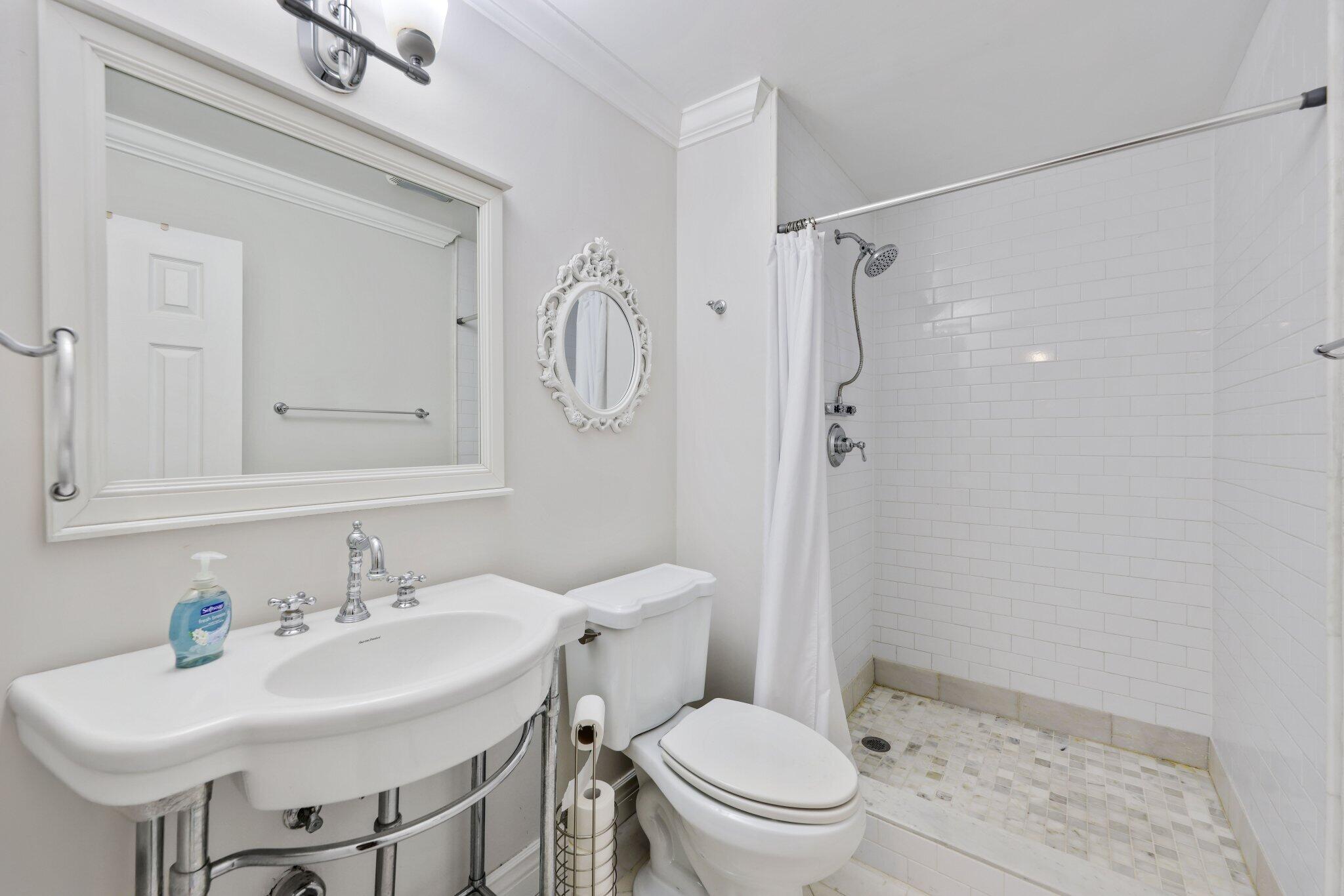 2700 Fiore Way, Unit 2020 Delray Beach, FL 33445 - Photo 28 of 44 2700 Fiore 2020 Way 202 - 28.jpg-SMALL