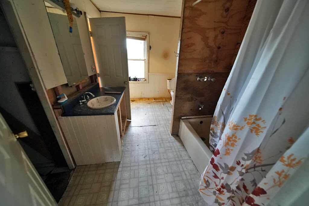 687 Drews Lake Road New Limerick, ME 04761 - Photo 21 of 42 bathroom-new-limerick-home