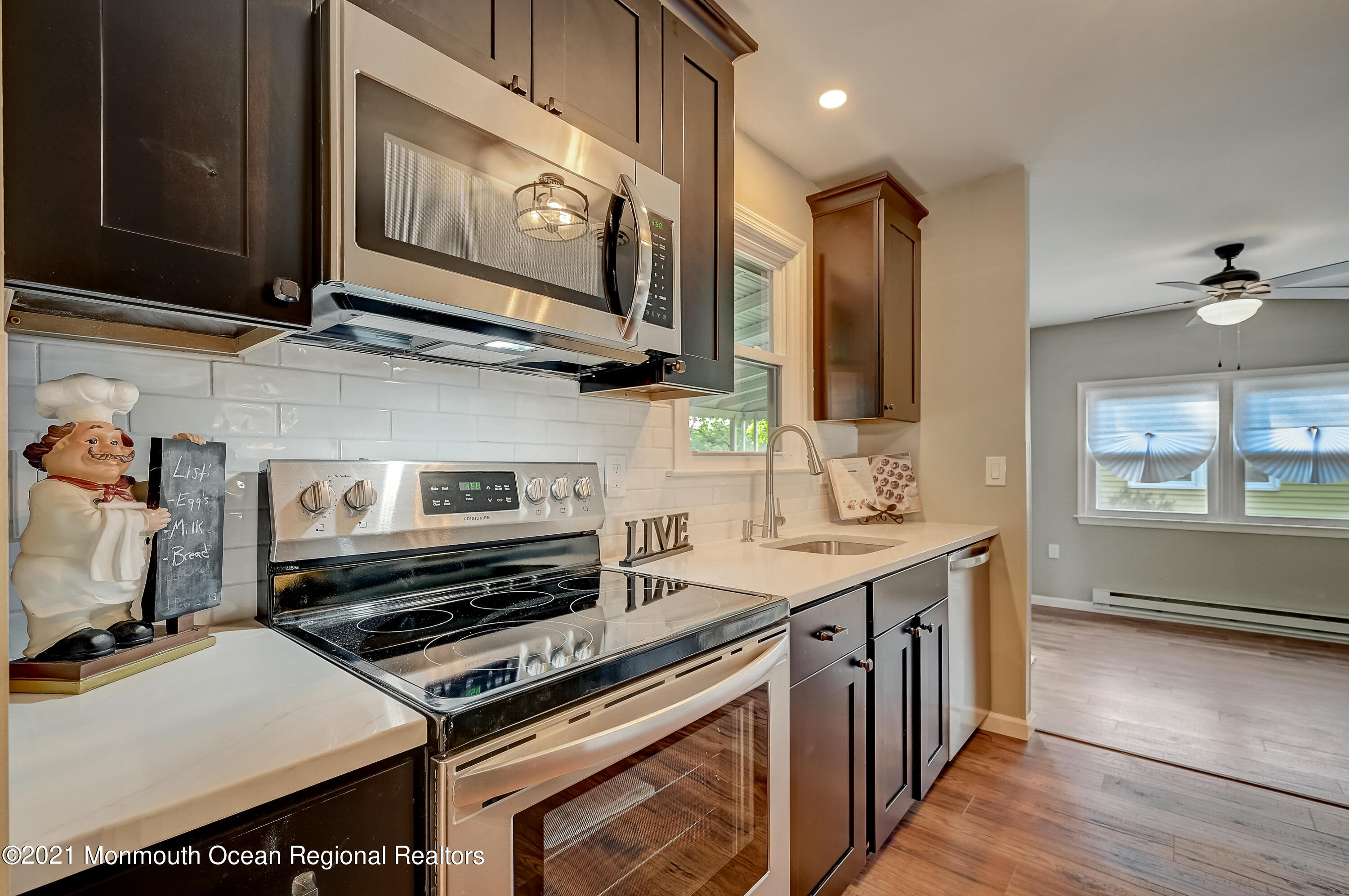 39 Hartford Road Whiting, NJ 08759 - Photo 11 of 55 25-Hartford Rd-025