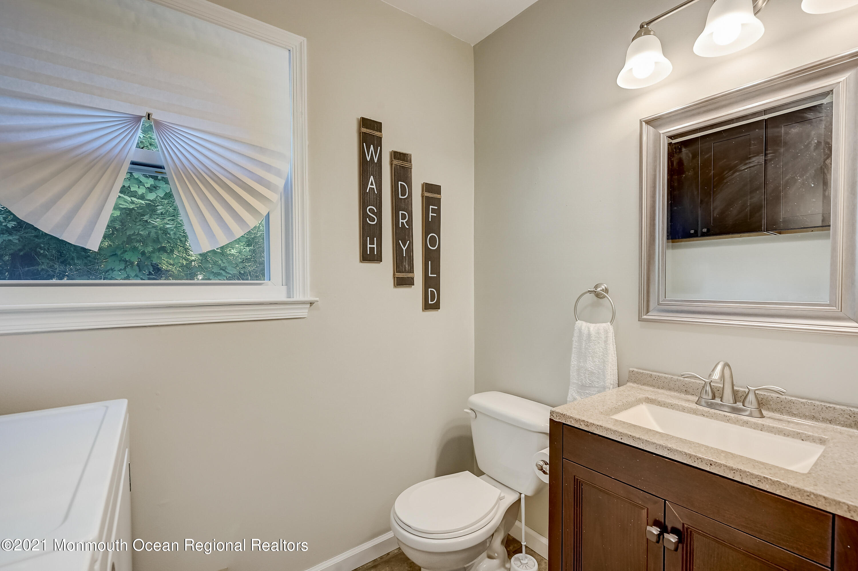 39 Hartford Road Whiting, NJ 08759 - Photo 41 of 55 44-Hartford Rd-044