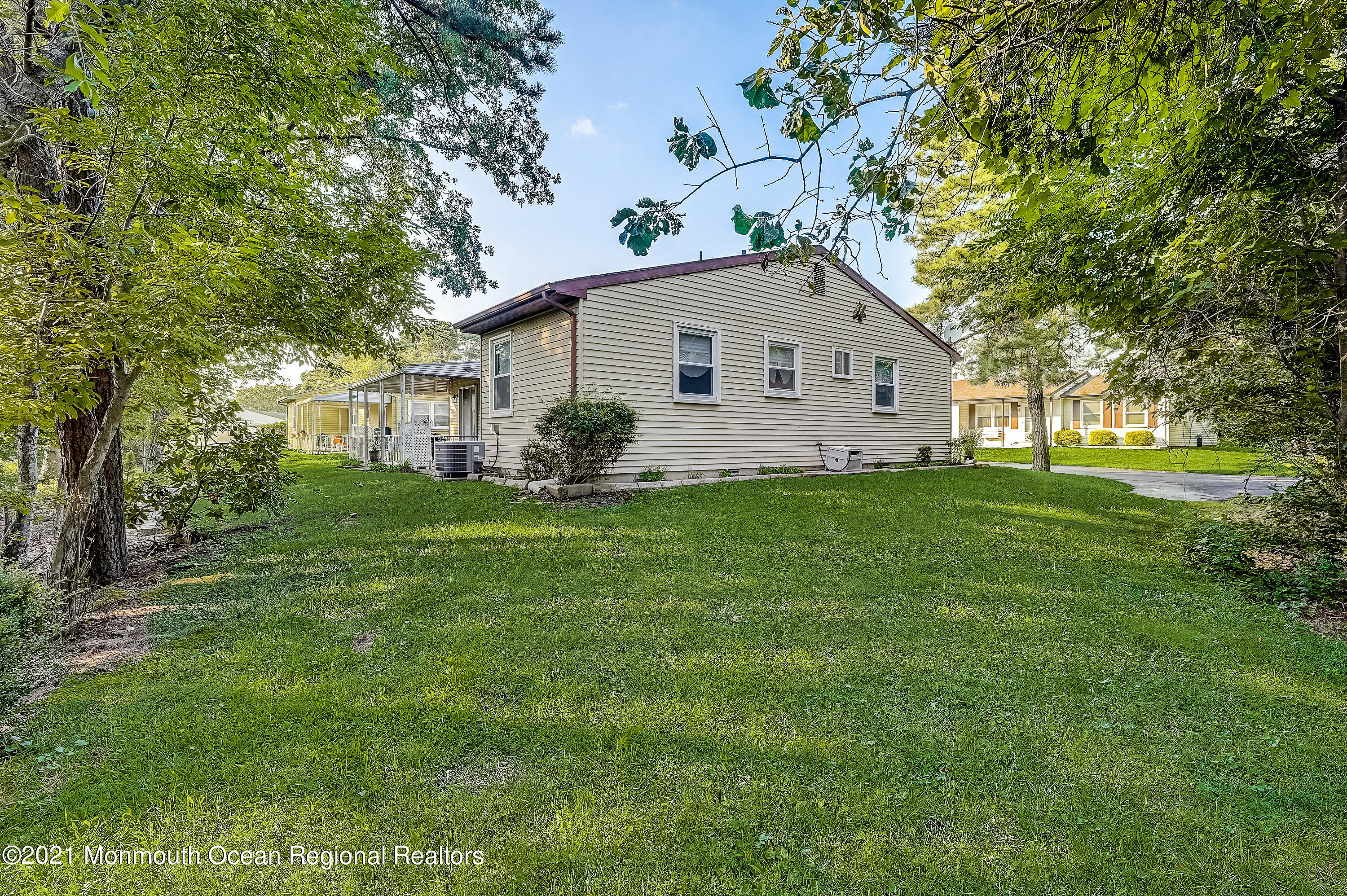 39 Hartford Road Whiting, NJ 08759 - Photo 54 of 55 59-Hartford Rd-059