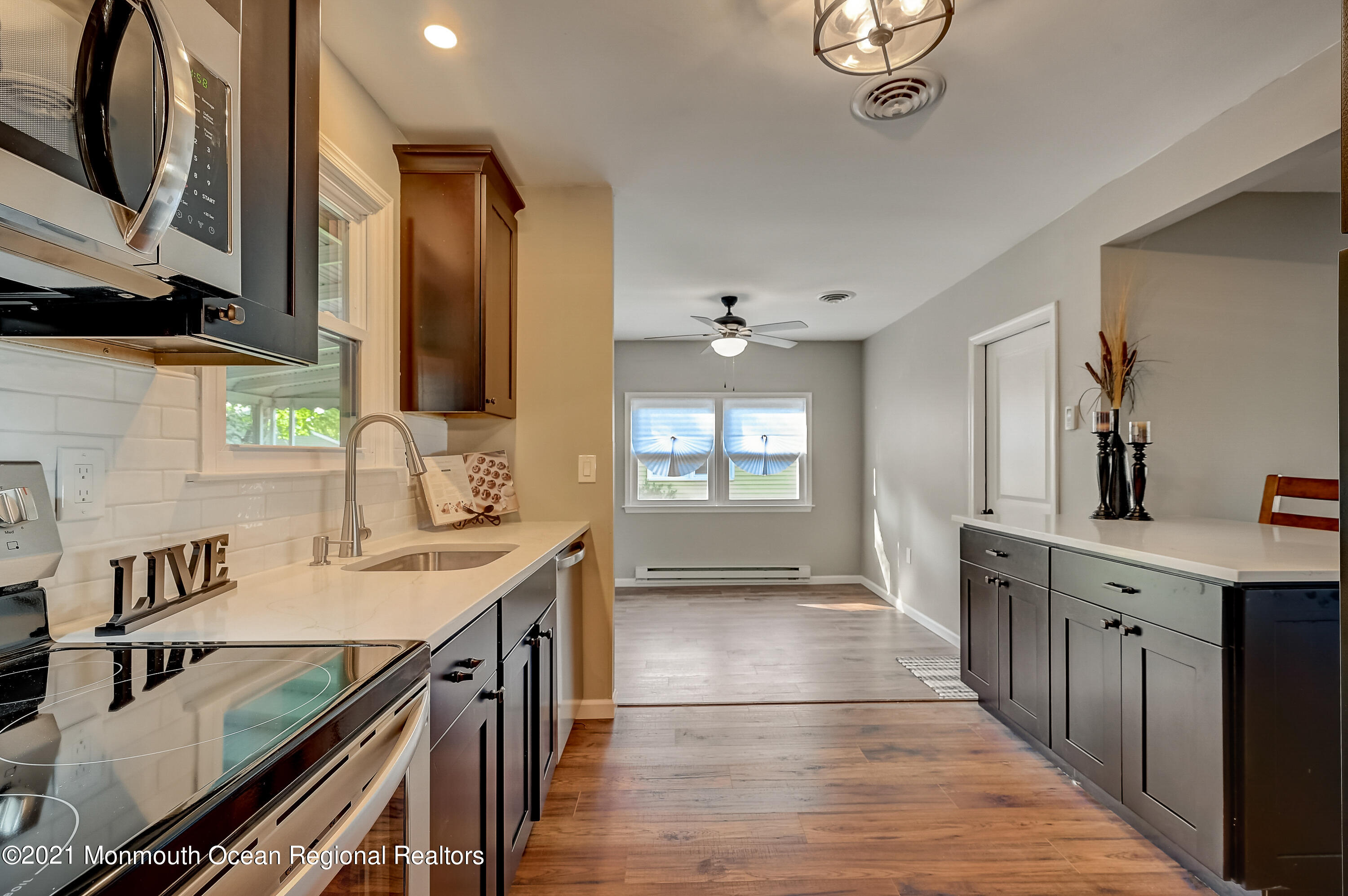 39 Hartford Road Whiting, NJ 08759 - Photo 10 of 55 23-Hartford Rd-023
